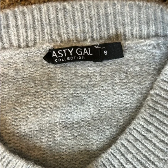 Nasty Gal boyfriend Gray Button-Up Cardigan - Picture 2 of 8